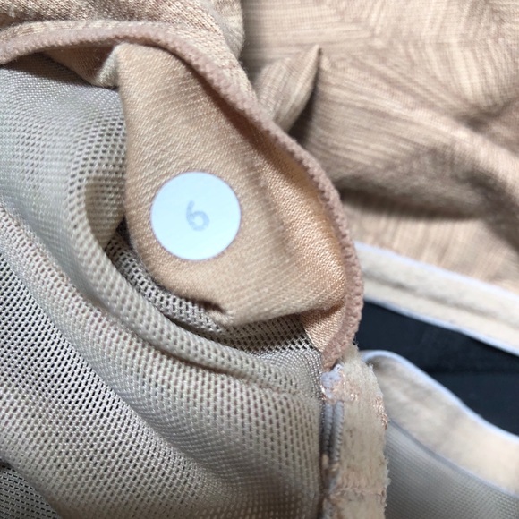 Lululemon Yogi Dance Tank - Picture 4 of 6